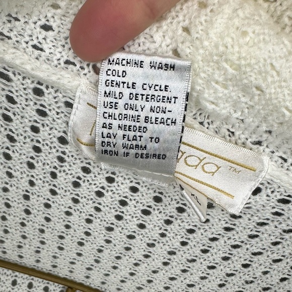 Vintage Maurada Knit Cardigan Sweater - White - Women’s Size XL - Picture 7 of 7